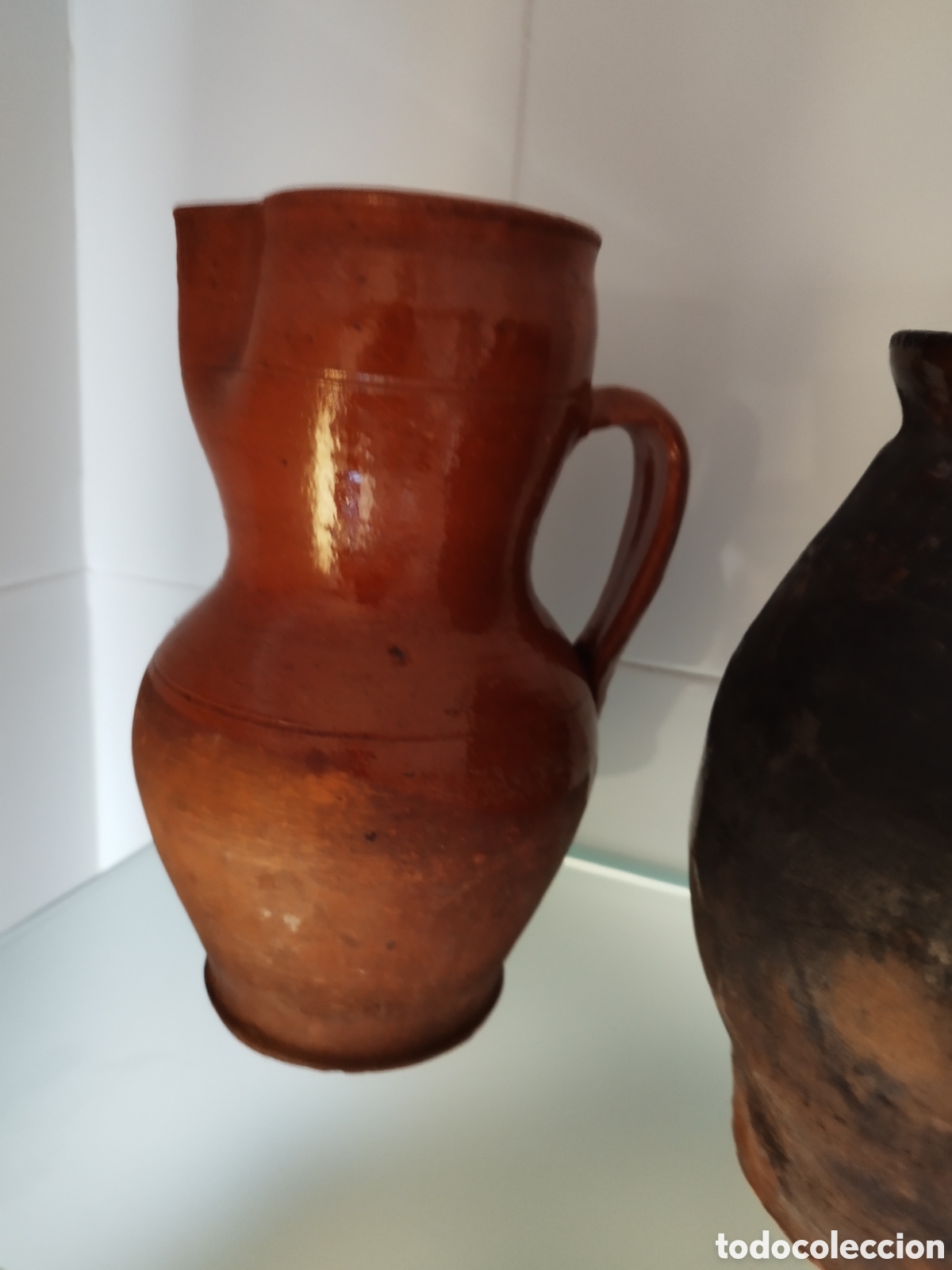 Antig&uuml;edades: Jarras barro a&ntilde;os 40 - Foto 2