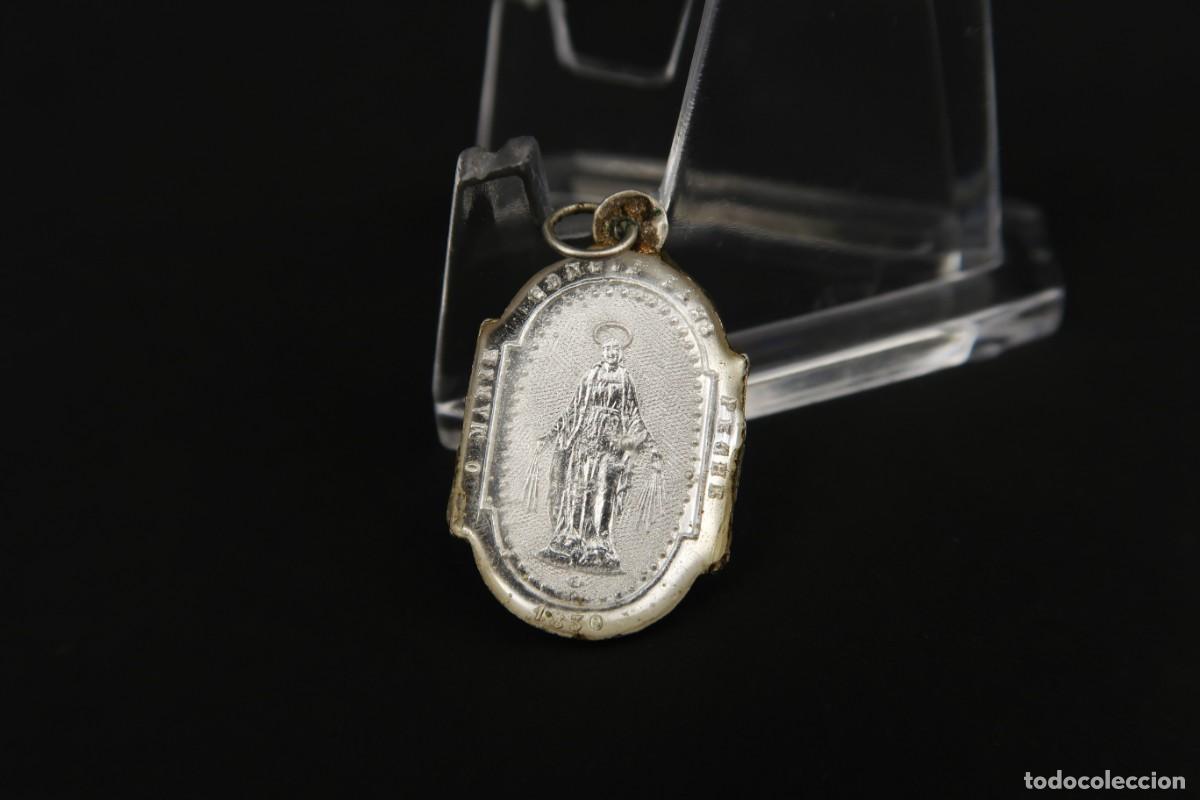 Antig&uuml;edades: Antigua Medalla Religiosa - Foto 3
