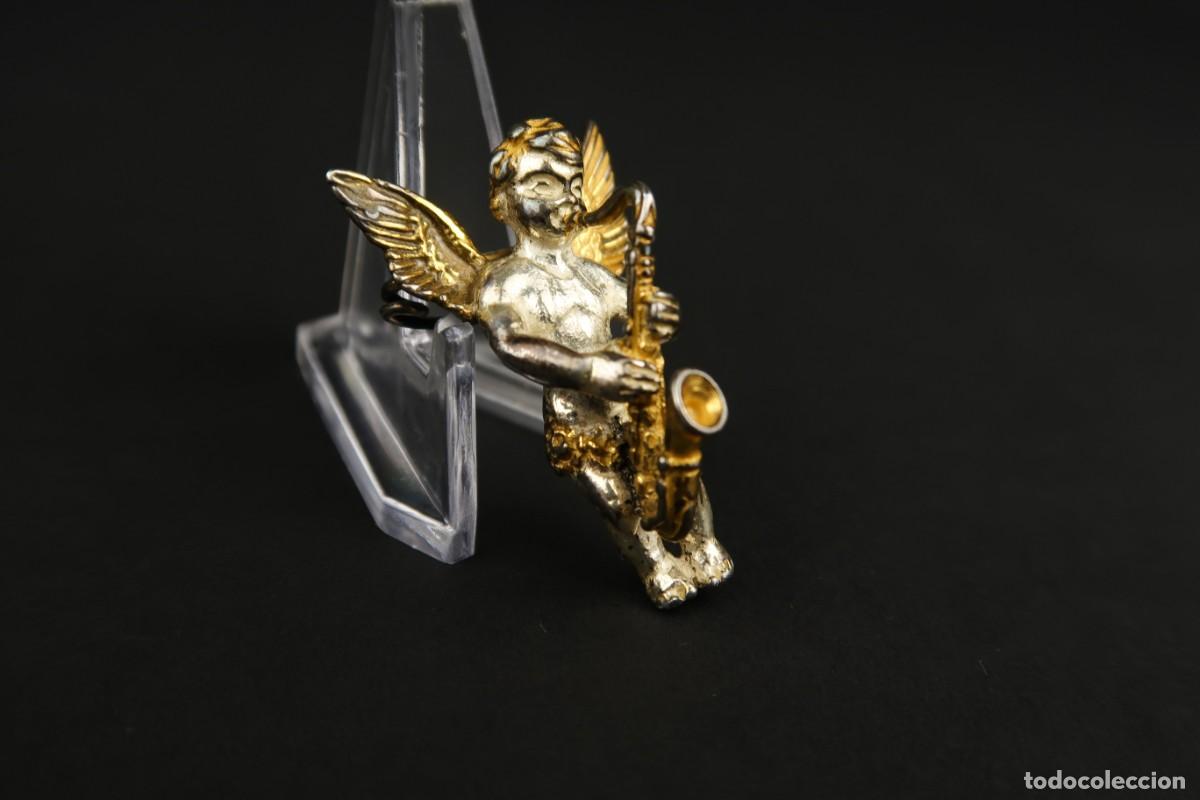 Antig&uuml;edades: Antiguo Broche Religioso Angelito de Plata - Foto 6