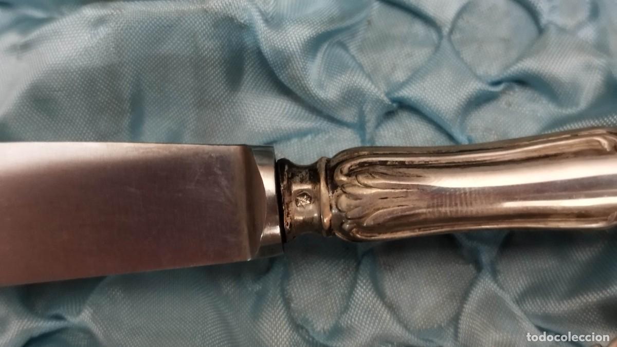 Antig&uuml;edades: Estuche con cuchillo y tenedor de plata - Foto 5