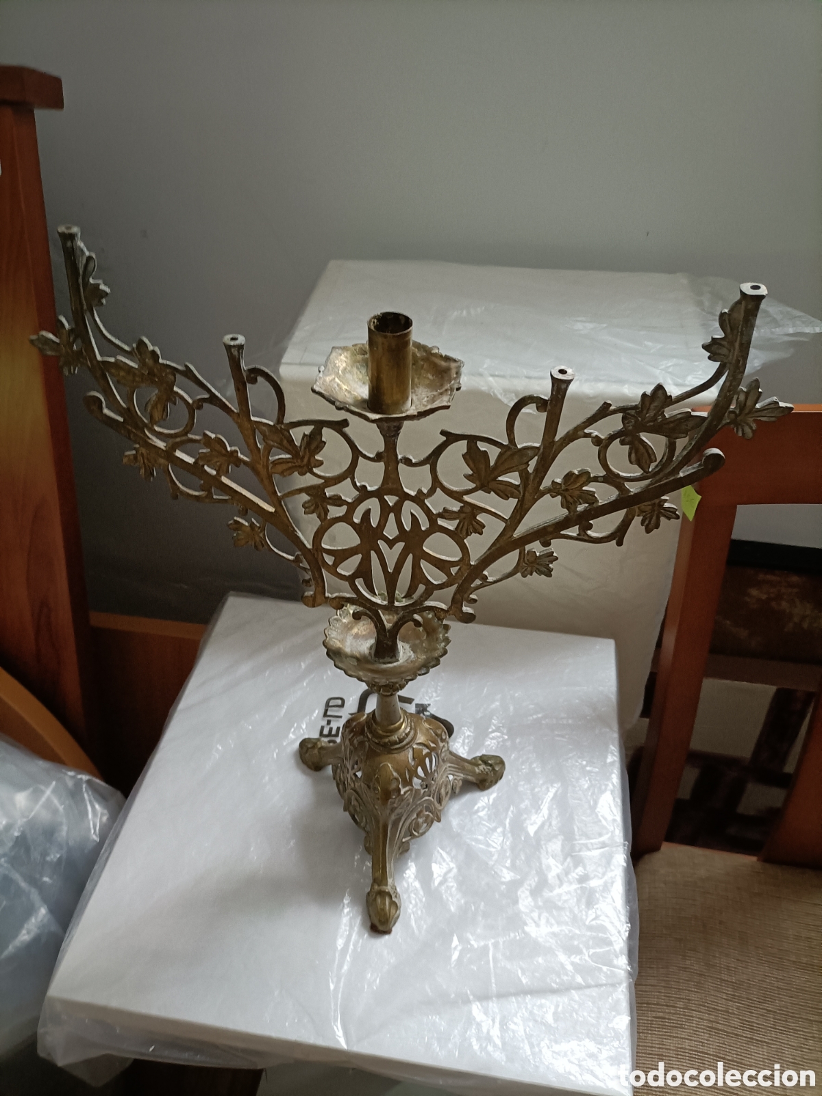 Antig&uuml;edades: Candelabro Antiguo - Raro-bronce - Foto 2