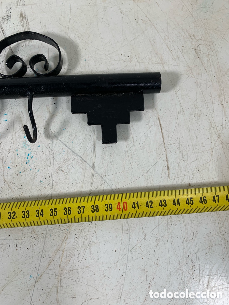 Antig&uuml;edades: 01_ perchero con forma de llave - Foto 5