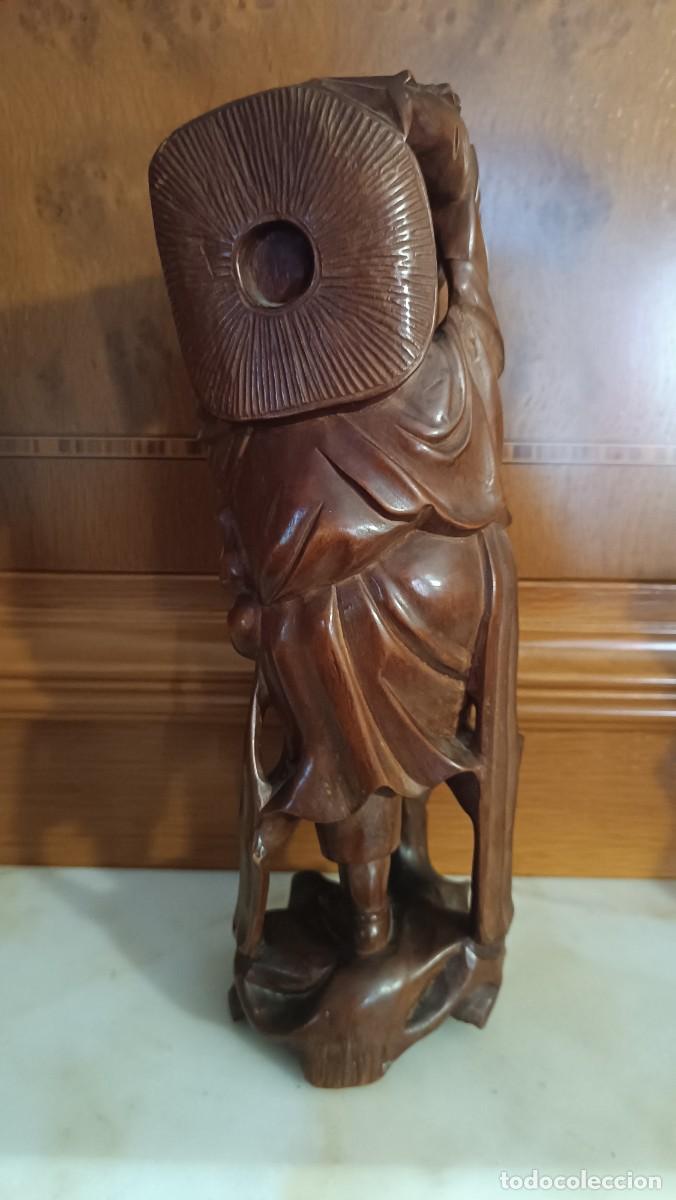 Antig&uuml;edades: Talla Antigua oriental de madera - Foto 3