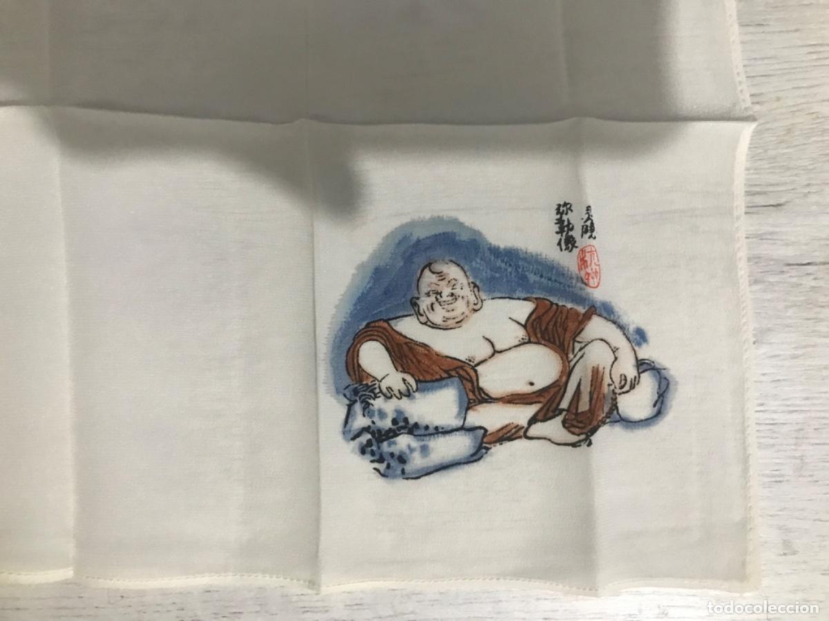 Antig&uuml;edades: Pa&ntilde;uelo de seda pintado a mano - Foto 5