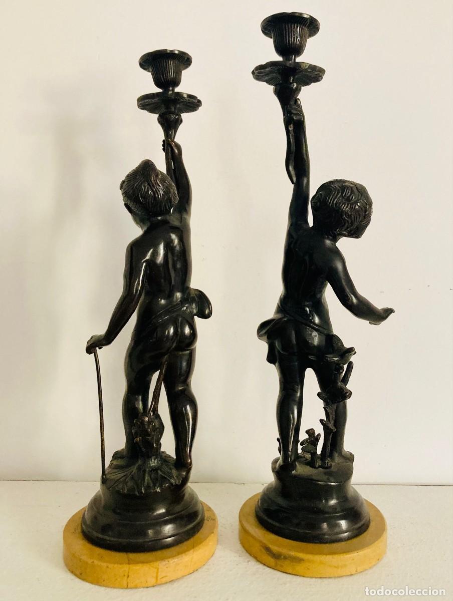 Antig&uuml;edades: Pareja de candeleros e bronce. Putti - Foto 5