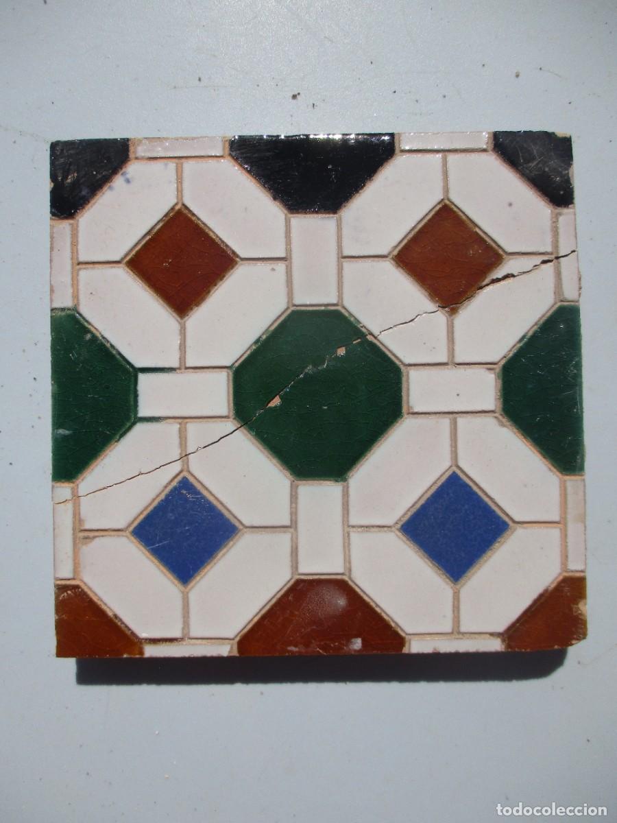 Antig&uuml;edades: Azulejo antiguo de Triana - Foto 1