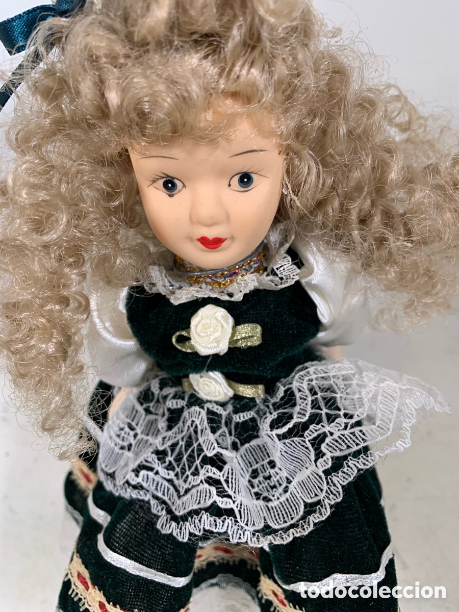 Antig&uuml;edades: 01_ mu&ntilde;eca de porcelana - Foto 2