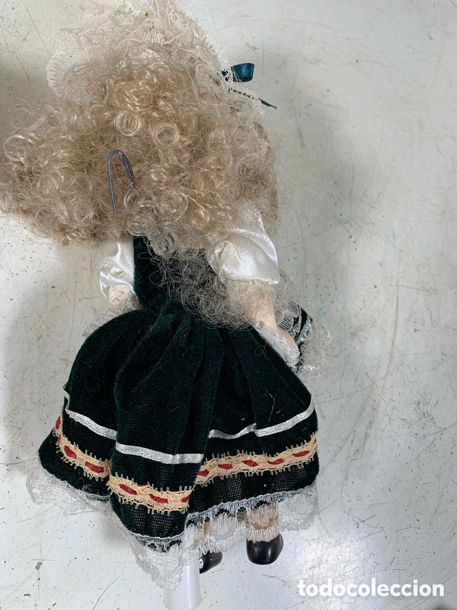Antig&uuml;edades: 01_ mu&ntilde;eca de porcelana - Foto 4