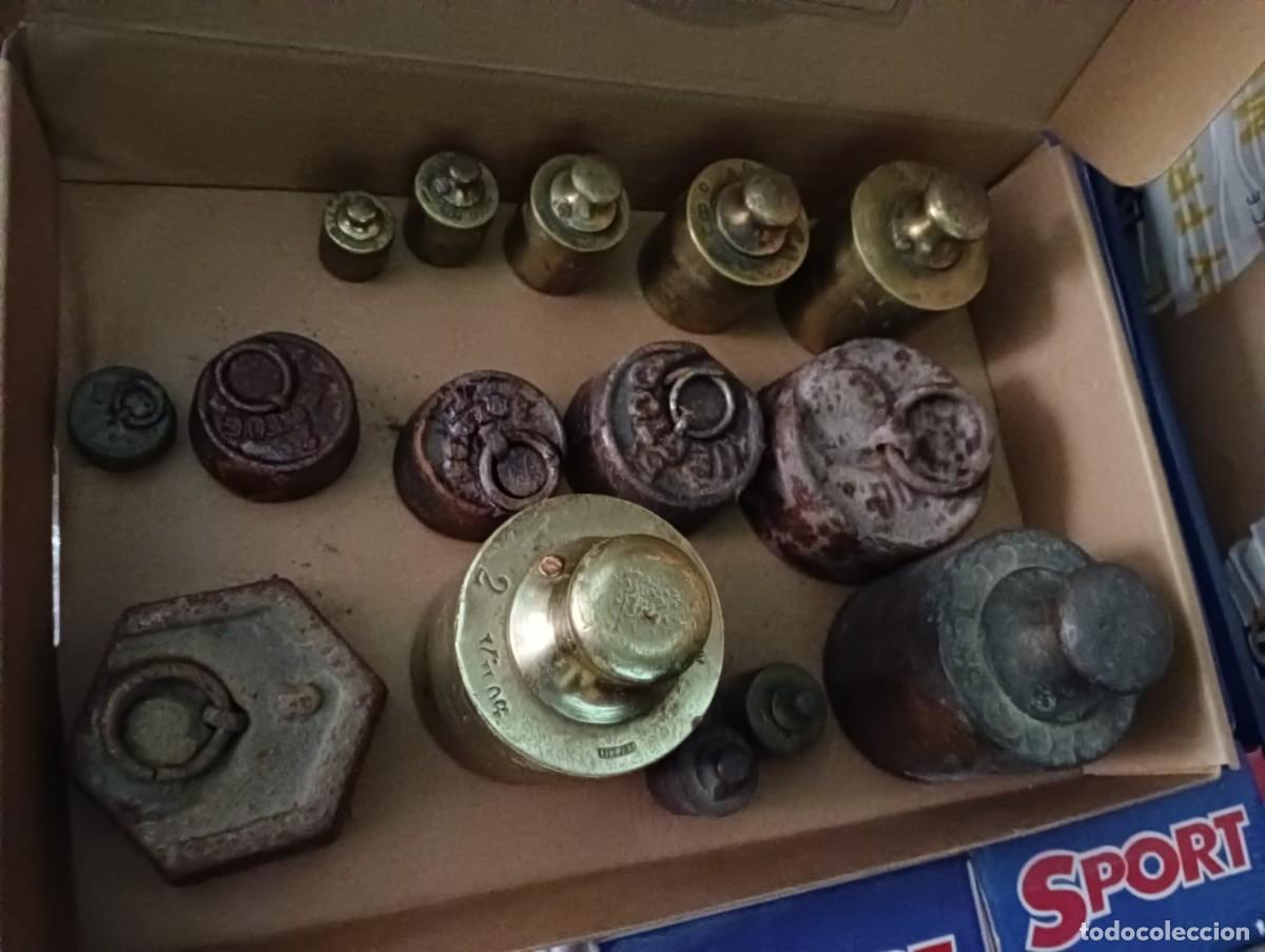 Antig&uuml;edades: 9 pesas de bronce y 6 pesas de hierro - Foto 1