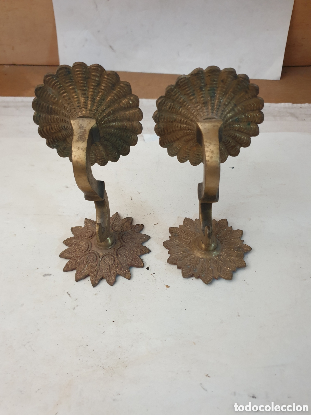 Antig&uuml;edades: PAREJA APLIQUES FORMA GIRASOL - Foto 2