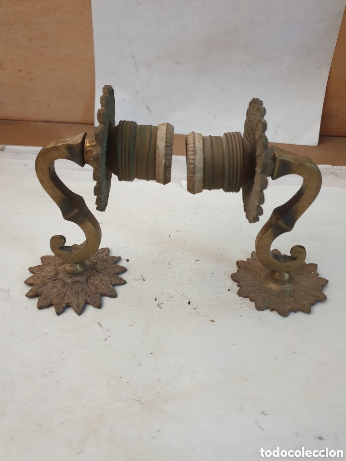 Antig&uuml;edades: PAREJA APLIQUES FORMA GIRASOL - Foto 3