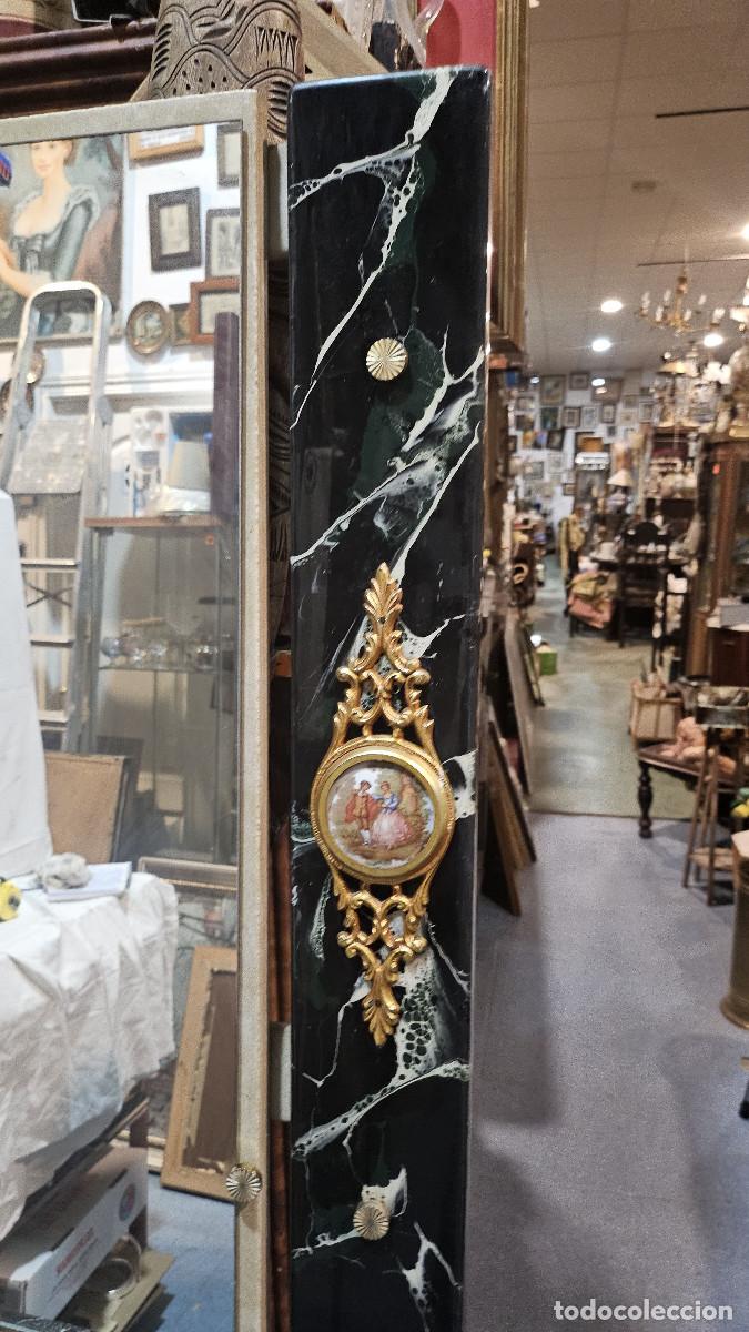 Antig&uuml;edades: entradita de los a&ntilde;os 70 - Foto 3