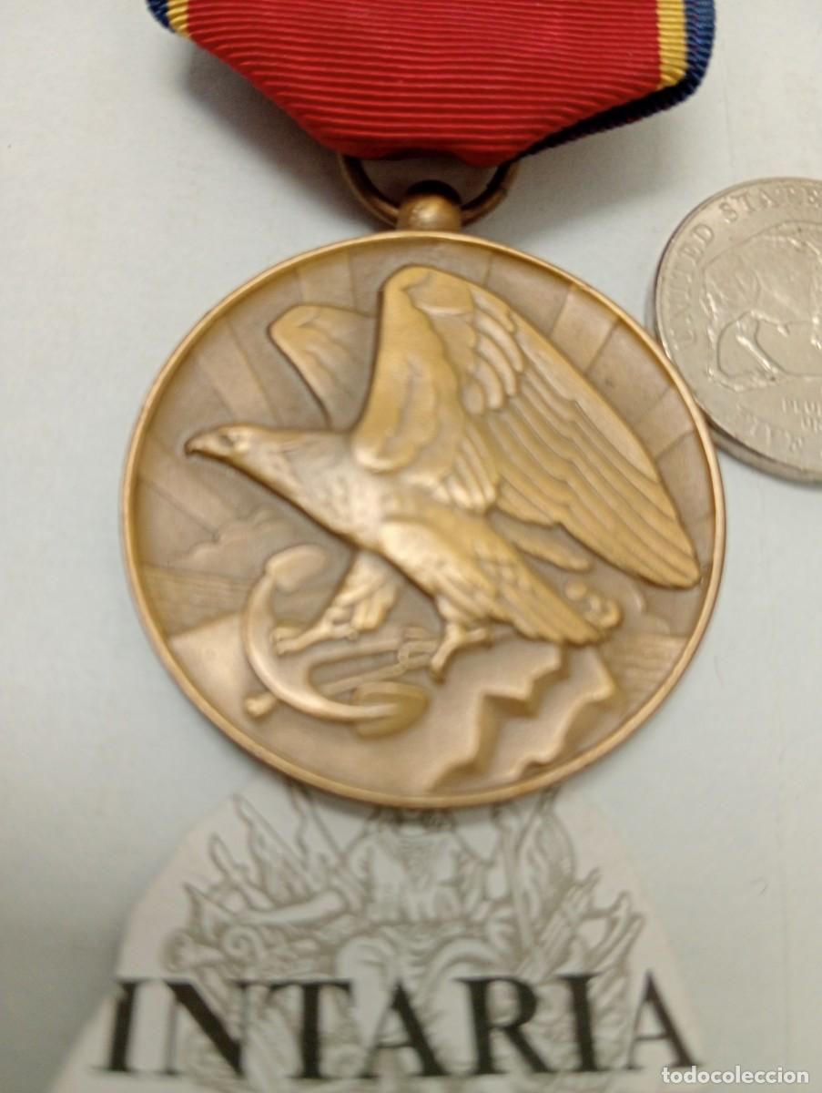 Antig&uuml;edades: Medalla Reserva Naval servicios - Foto 2