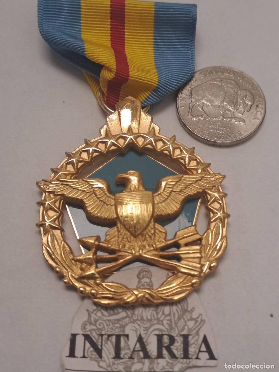 Antig&uuml;edades: Medalla EEUU servicios distinguidos - Foto 1