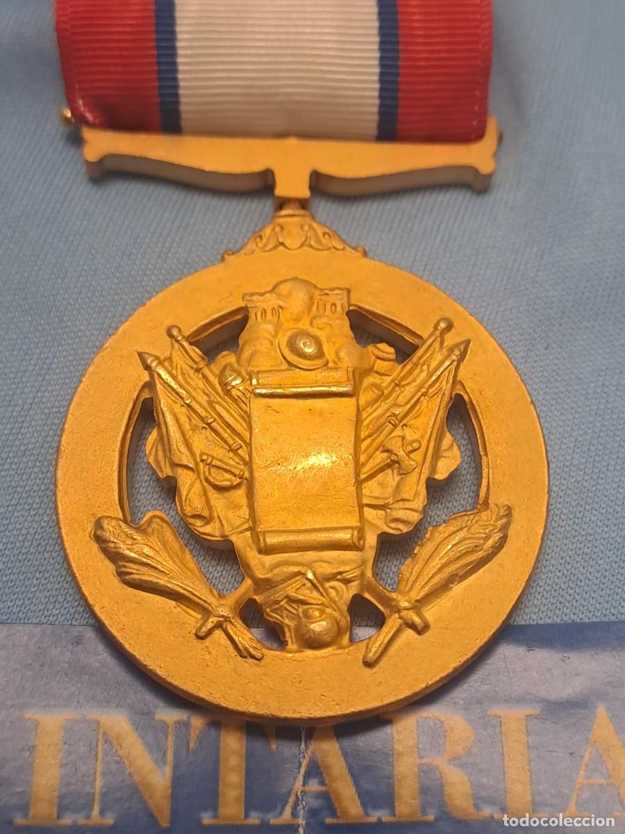 Antig&uuml;edades: Medalla EEUU servicios distinguidos - Foto 2