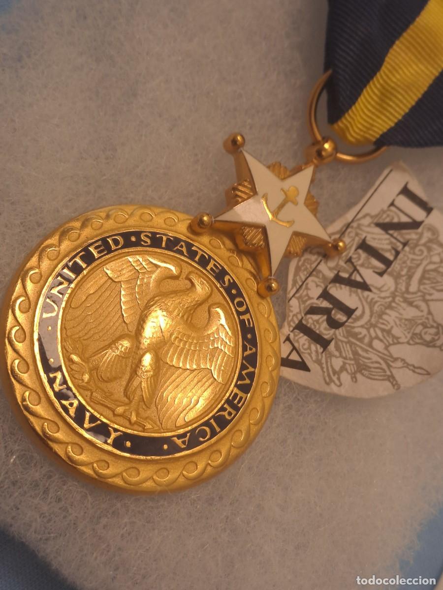 Antig&uuml;edades: Medalla EEUU servicios distinguidos Marina - Foto 3
