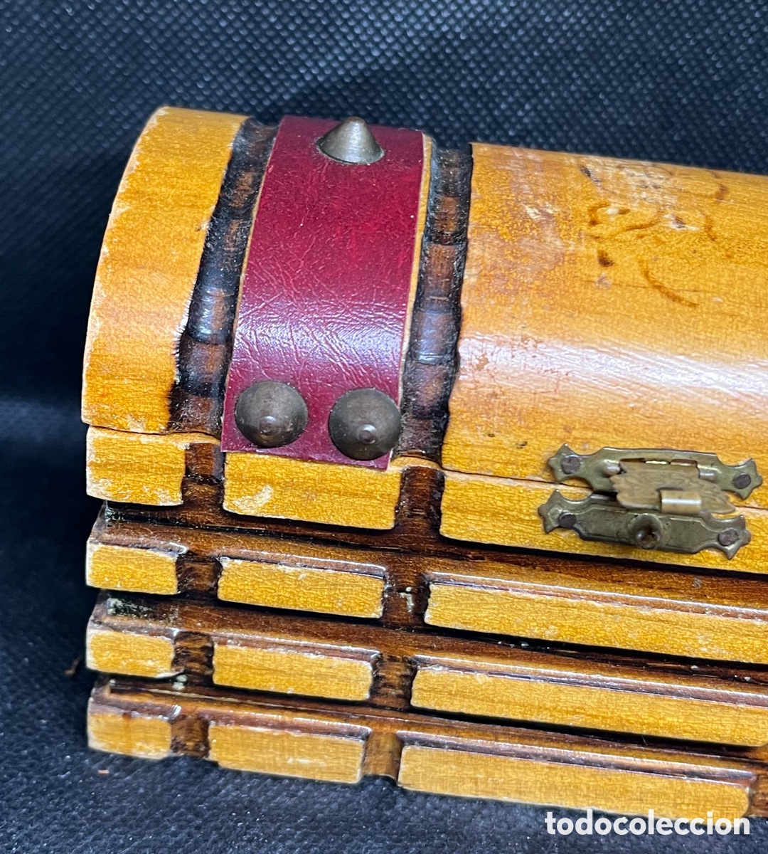 Antig&uuml;edades: CAJA-COFRE DE MADERA CON ADORNOS - Foto 4