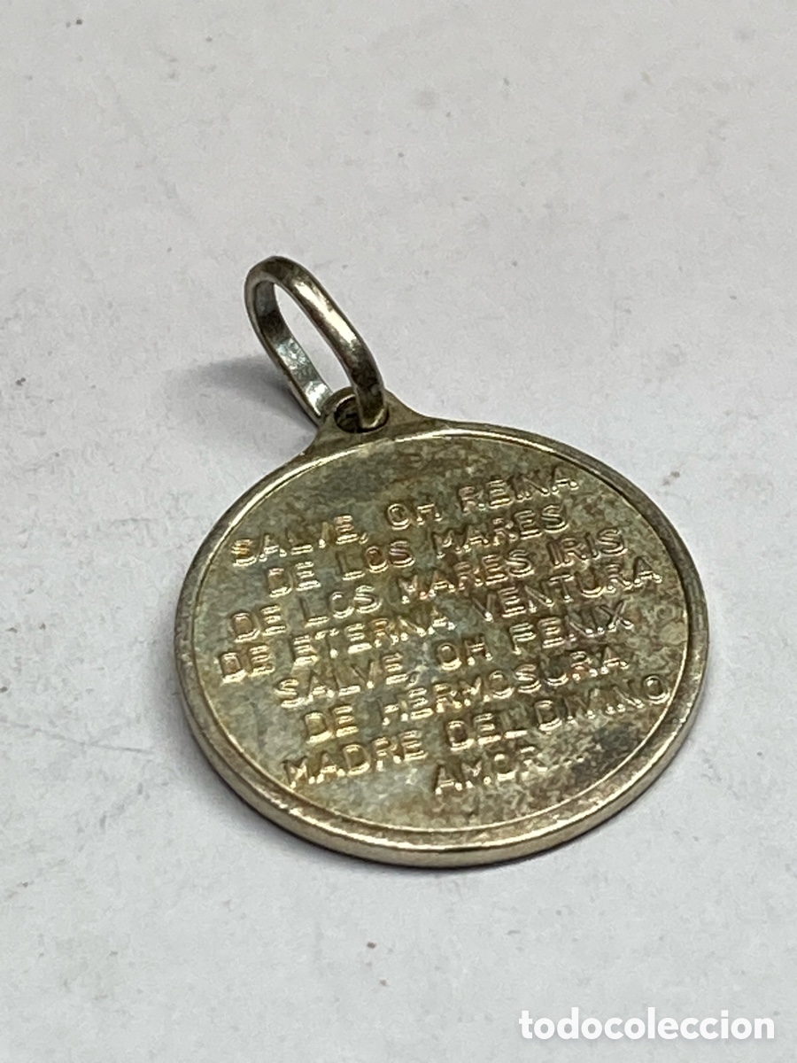 Antig&uuml;edades: Medalla de plata religiosa C236 - Foto 2