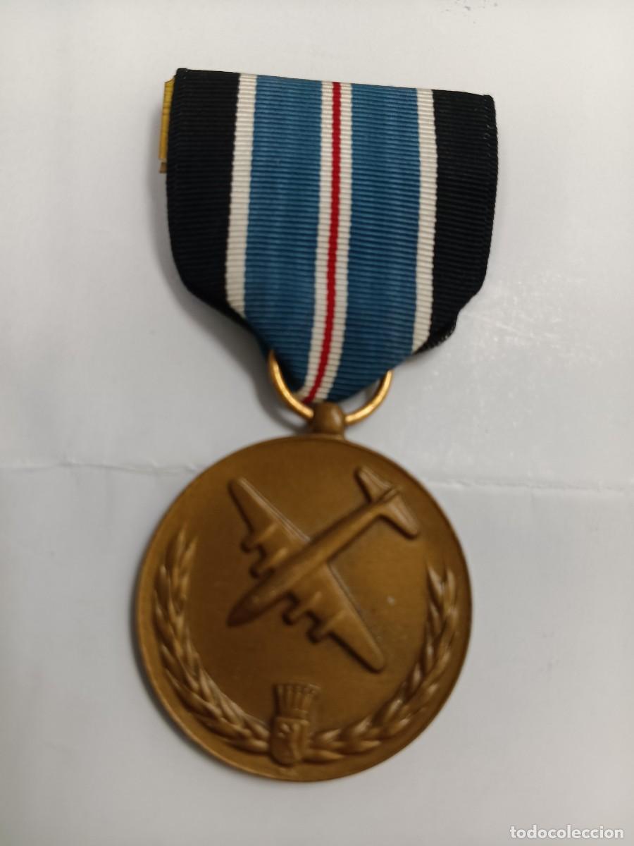 Antig&uuml;edades: Medalla EEUU servicios aereos Berlin - Foto 1