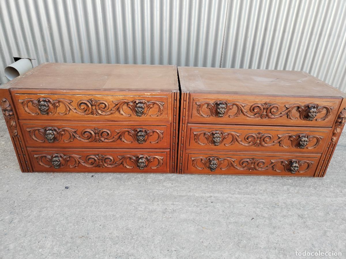 Antig&uuml;edades: 2 cajoneras de madera con relieves - Foto 4