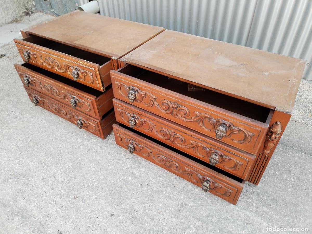 Antig&uuml;edades: 2 cajoneras de madera con relieves - Foto 6