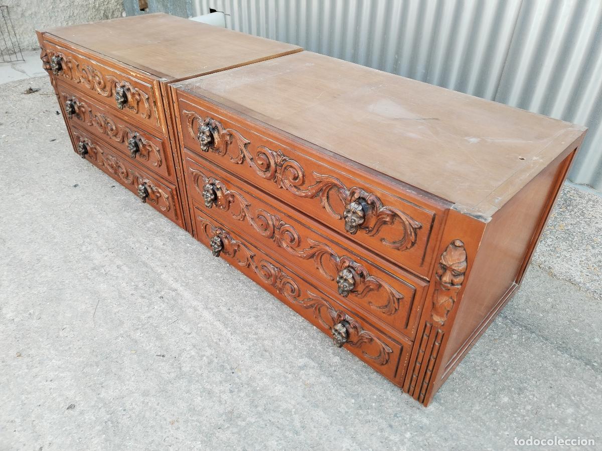 Antig&uuml;edades: 2 cajoneras de madera con relieves - Foto 7
