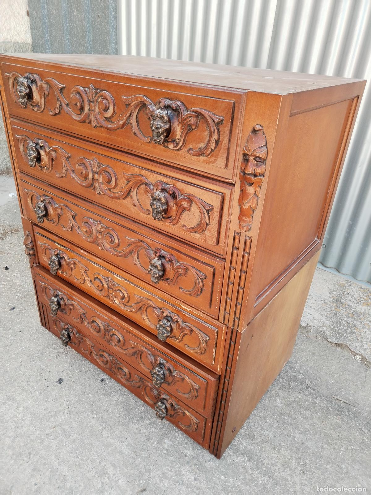 Antig&uuml;edades: 2 cajoneras de madera con relieves - Foto 11