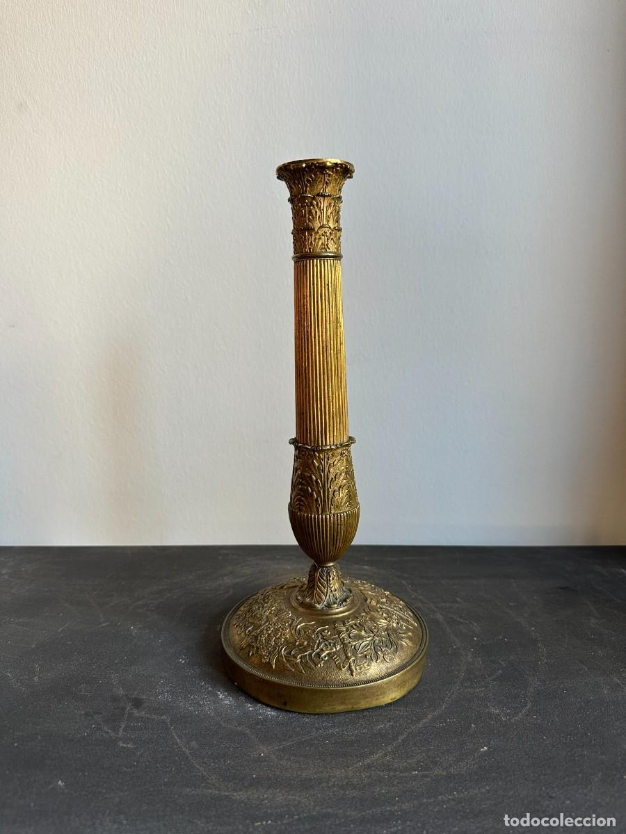 Antig&uuml;edades: CANDELERO EN BRONCE DORADO - Foto 1