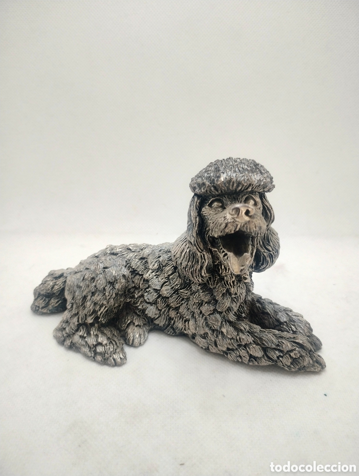 Antig&uuml;edades: Figura de caniche en plata de electroforming - Foto 1