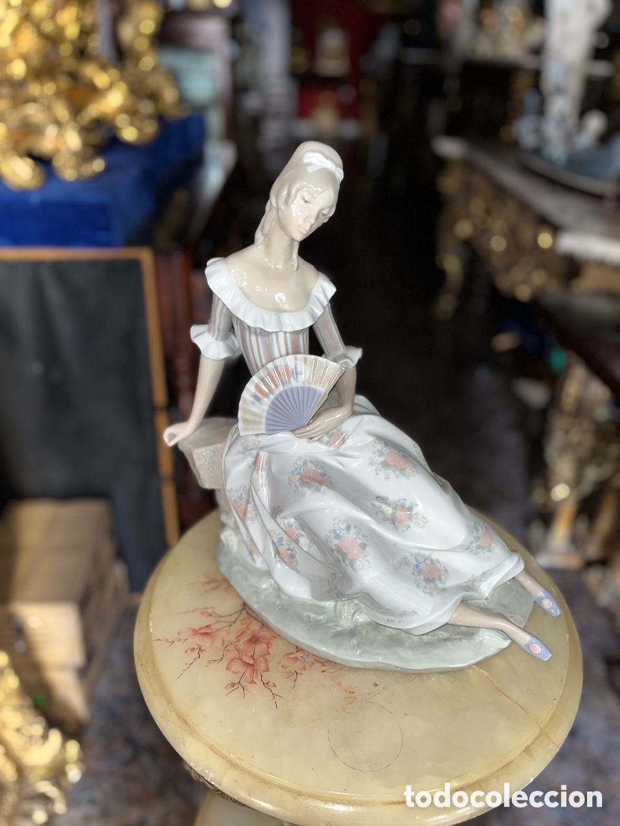 Antig&uuml;edades: Lladr&oacute;,mujer con abanico - Foto 1