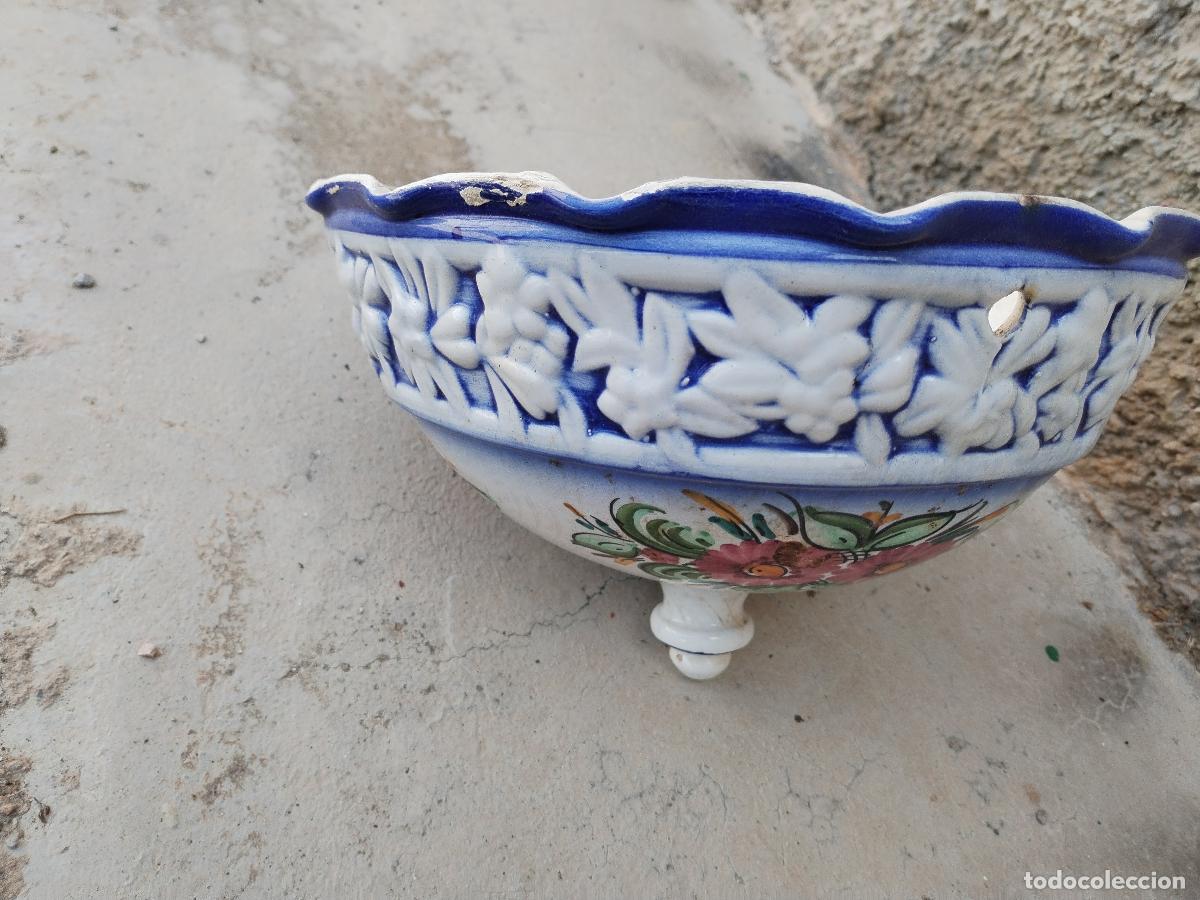 Antig&uuml;edades: macetero colgante de ceramica - Foto 4