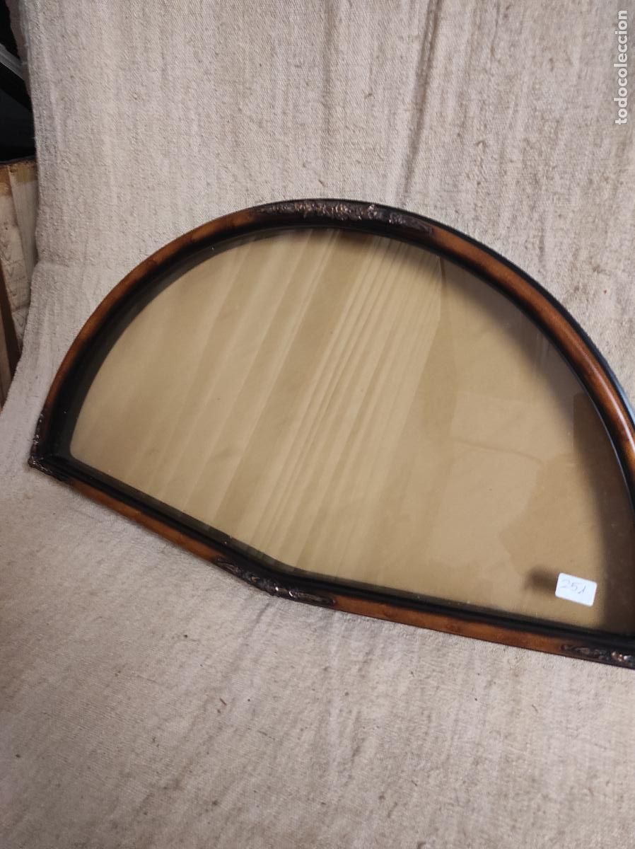 Antig&uuml;edades: abaniquera madera 76*44 - Foto 1