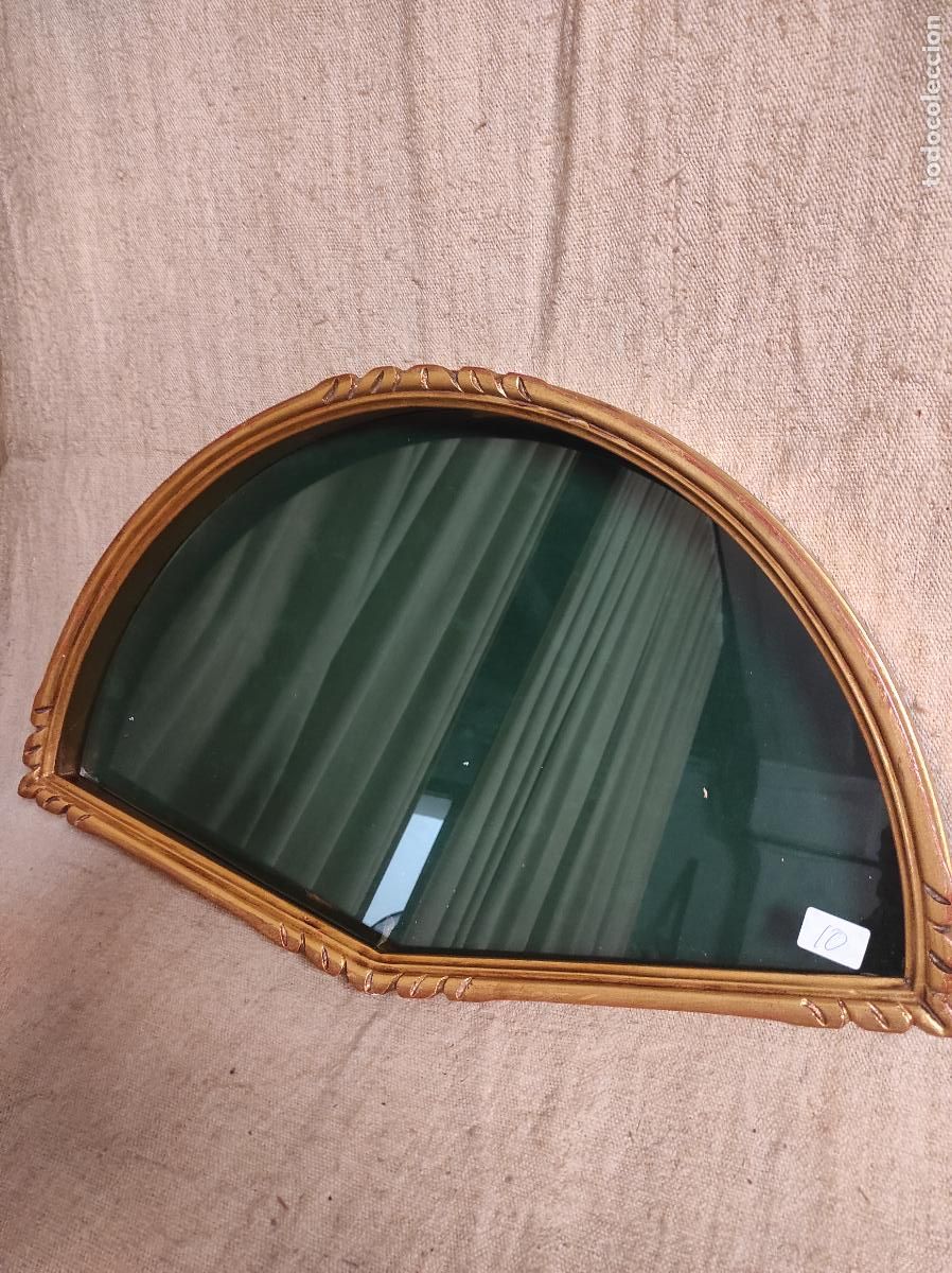 Antig&uuml;edades: abaniquera madera dorada 65*40 - Foto 1