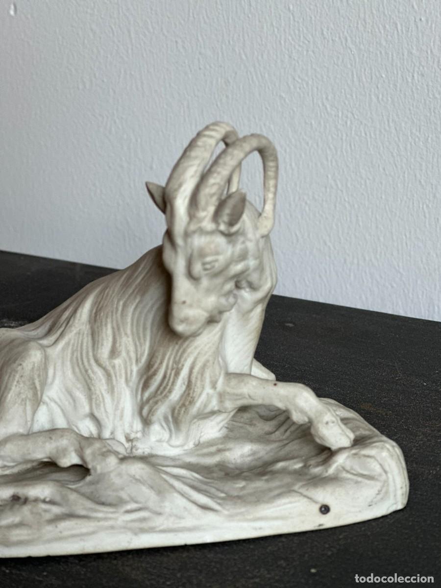 Antig&uuml;edades: ESCULTURA EN BISCUIT - Foto 3