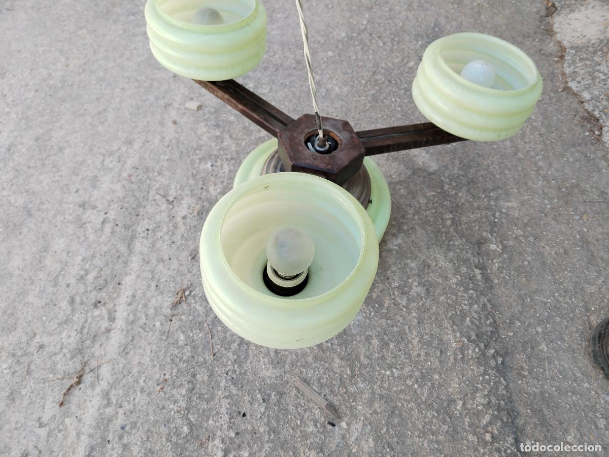 Antig&uuml;edades: antigua lampara de techo verde - Foto 2