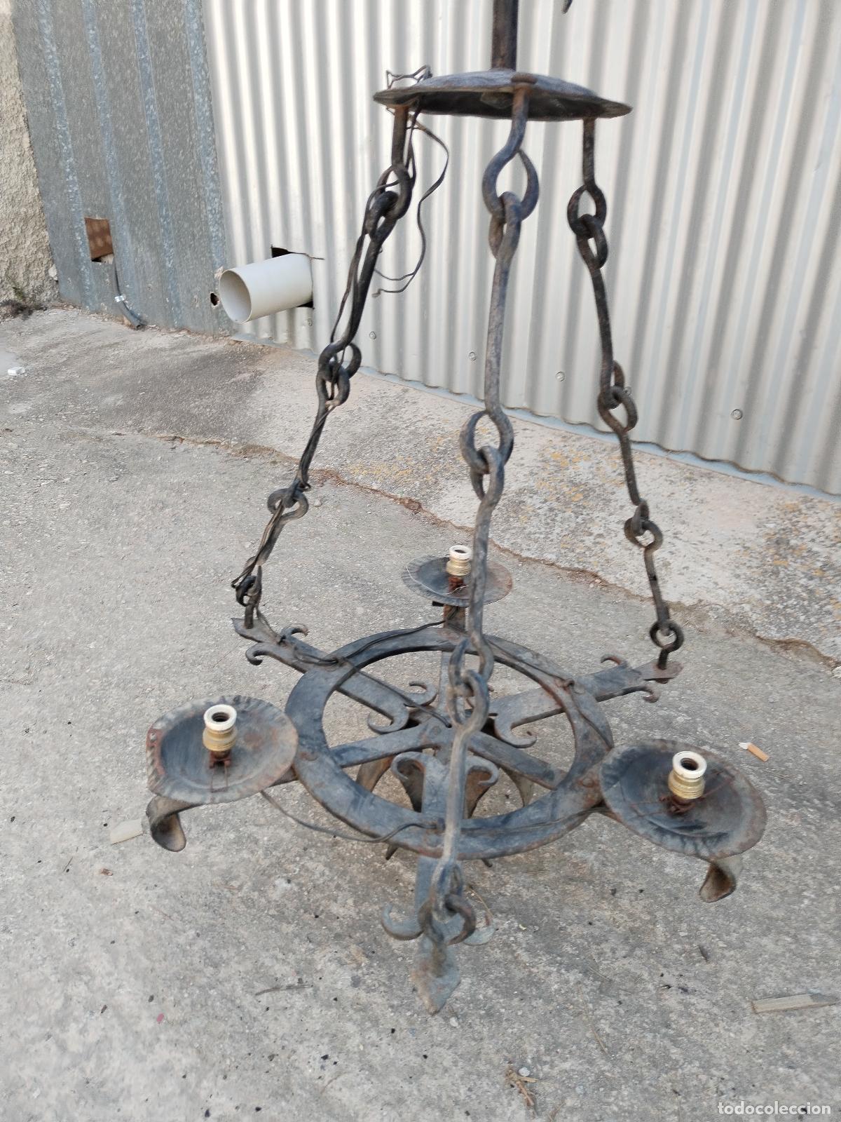 Antig&uuml;edades: lampara de techo en hierro de forja - Foto 4