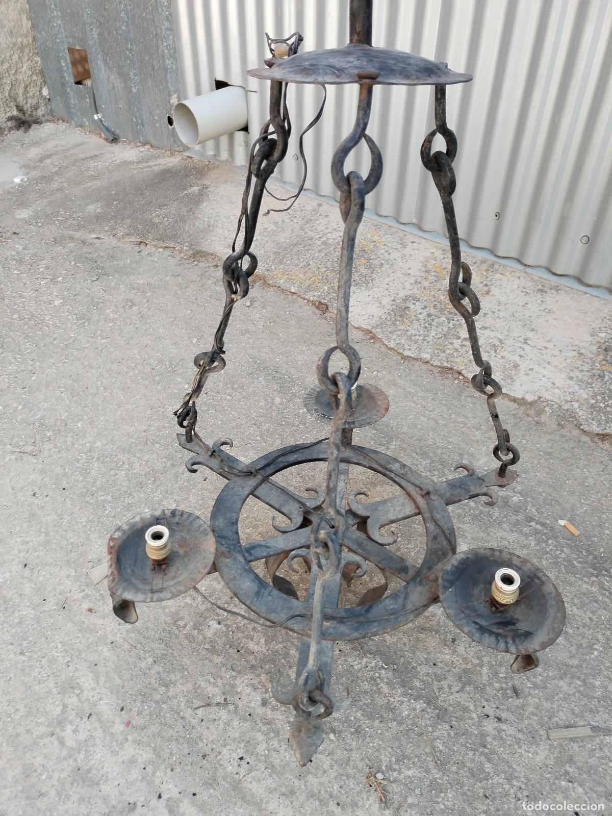 Antig&uuml;edades: lampara de techo en hierro de forja - Foto 5