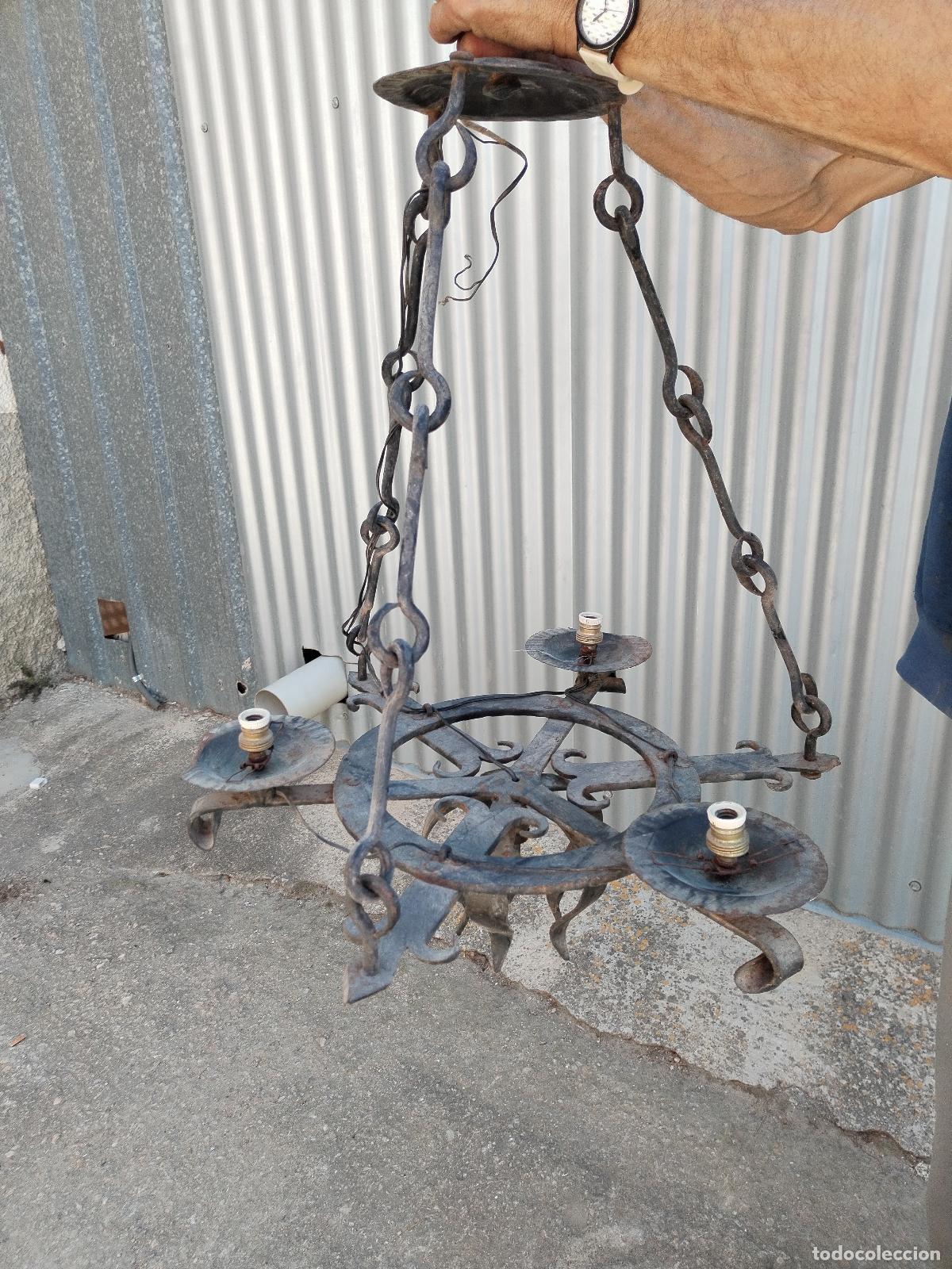 Antig&uuml;edades: lampara de techo en hierro de forja - Foto 6