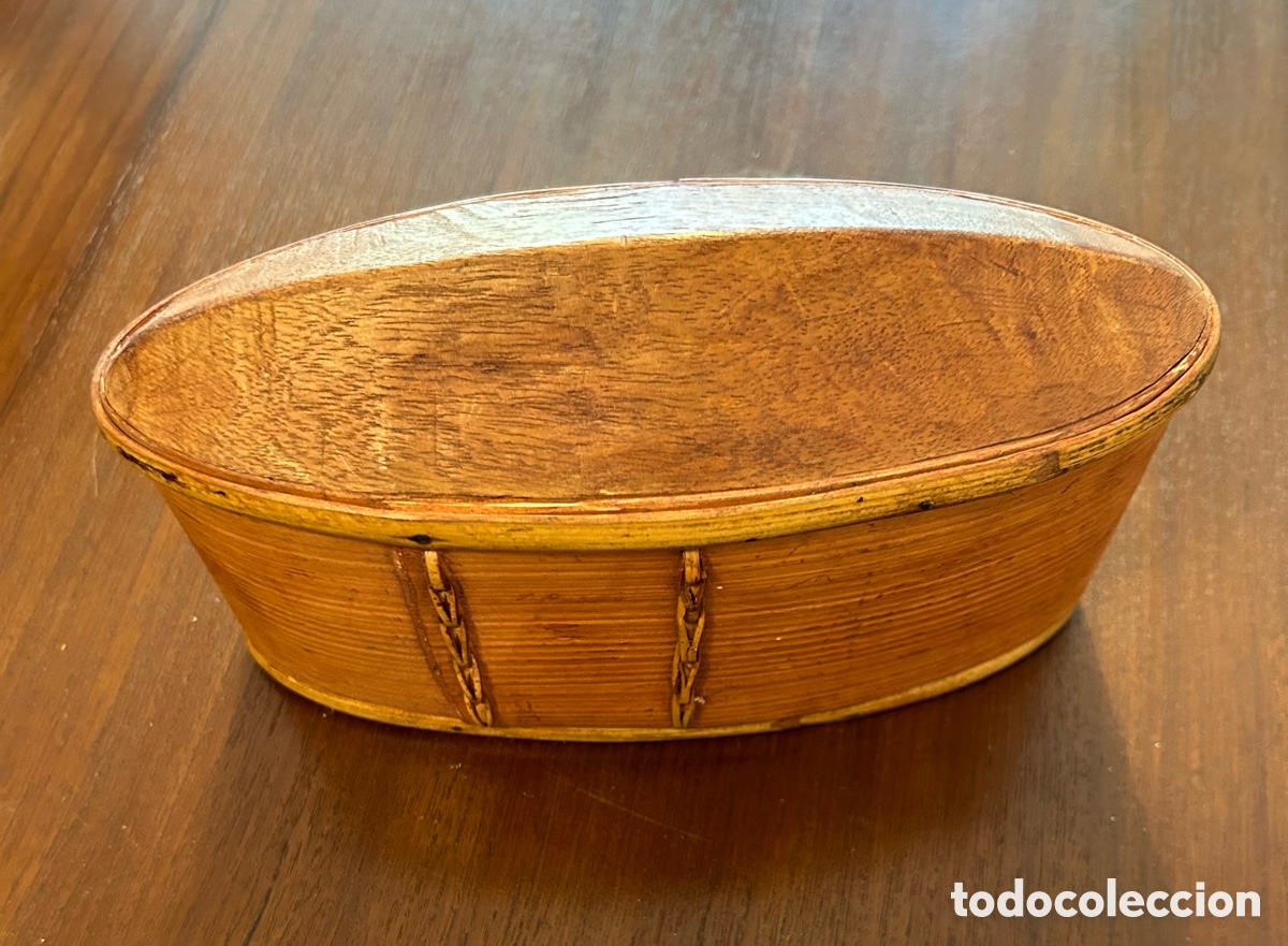 Antig&uuml;edades: CAJA OVALADA DE MADERA - Foto 10