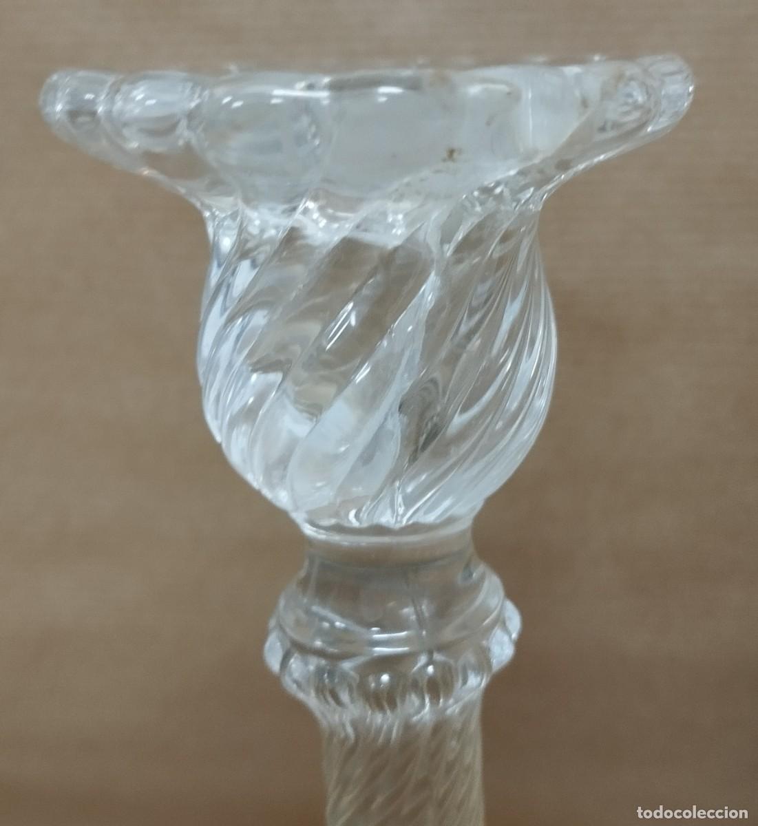 Antig&uuml;edades: PAREJA DE CANDELABROS DE CRISTAL - Foto 7