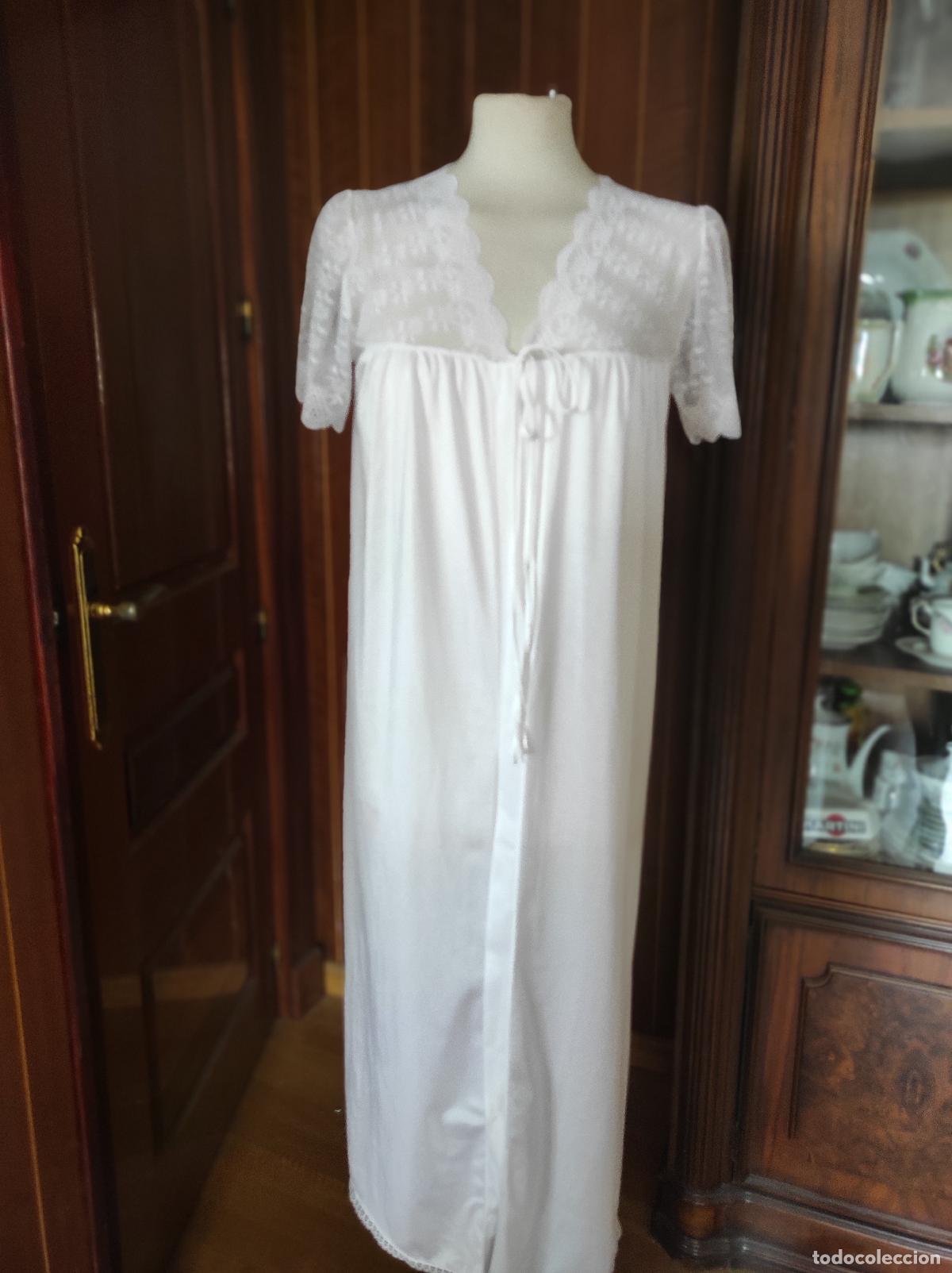 Antig&uuml;edades: BONITA BATA CON ENCAJE, TALLA 4. - Foto 3