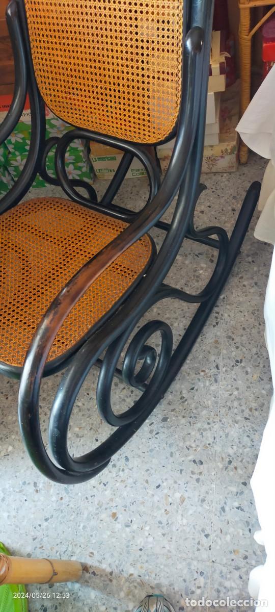 Antig&uuml;edades: Mecedora Thonet Estilo Cl&aacute;sico Viena - Foto 2