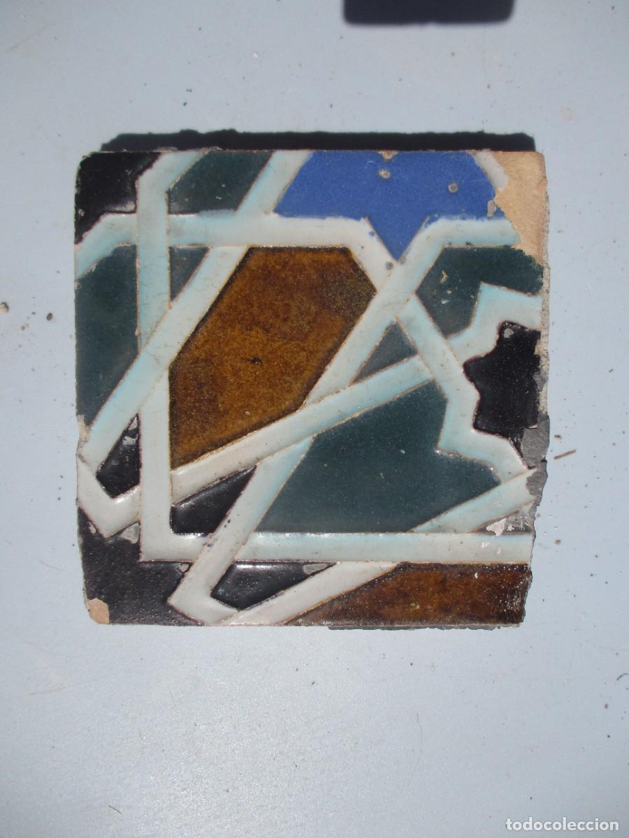 Antig&uuml;edades: Fragmento de azulejo antiguo de Sevilla - Foto 1