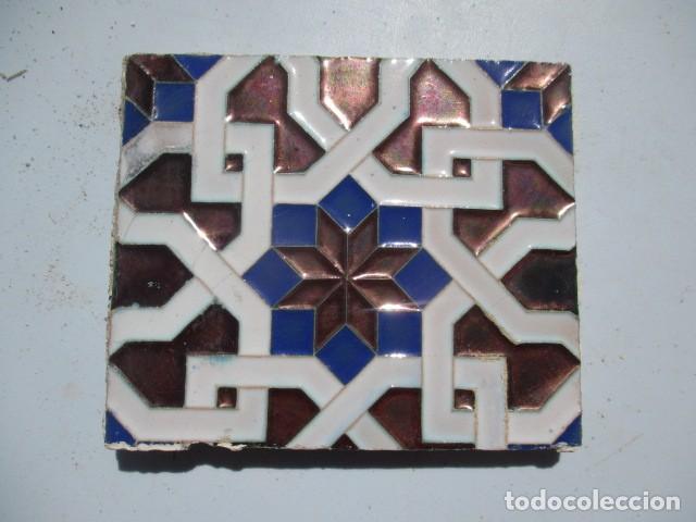 Antig&uuml;edades: Fragmento de azulejo antiguo de Sevilla - Foto 1