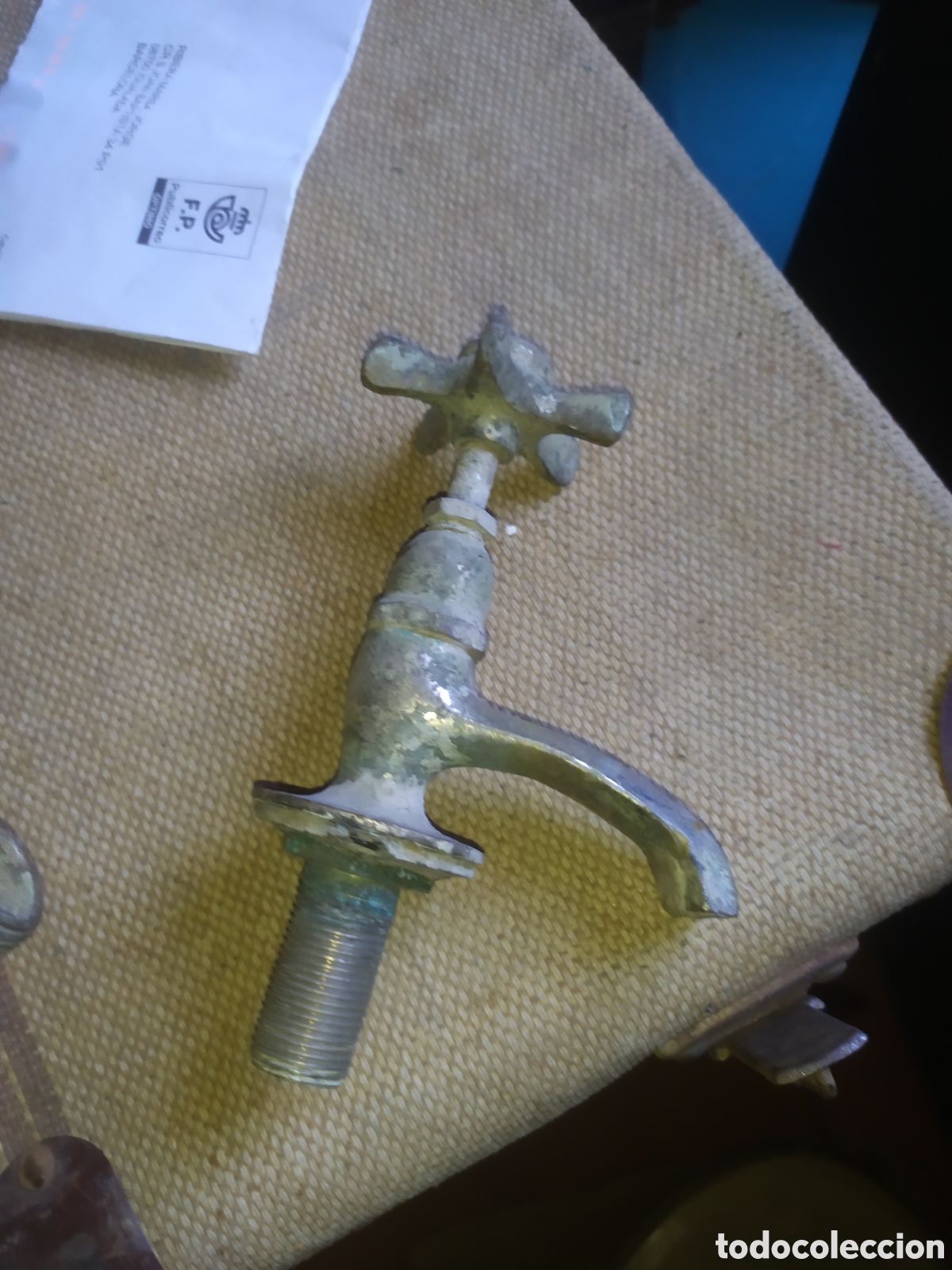 Antig&uuml;edades: Lote grifos antiguos - Foto 3