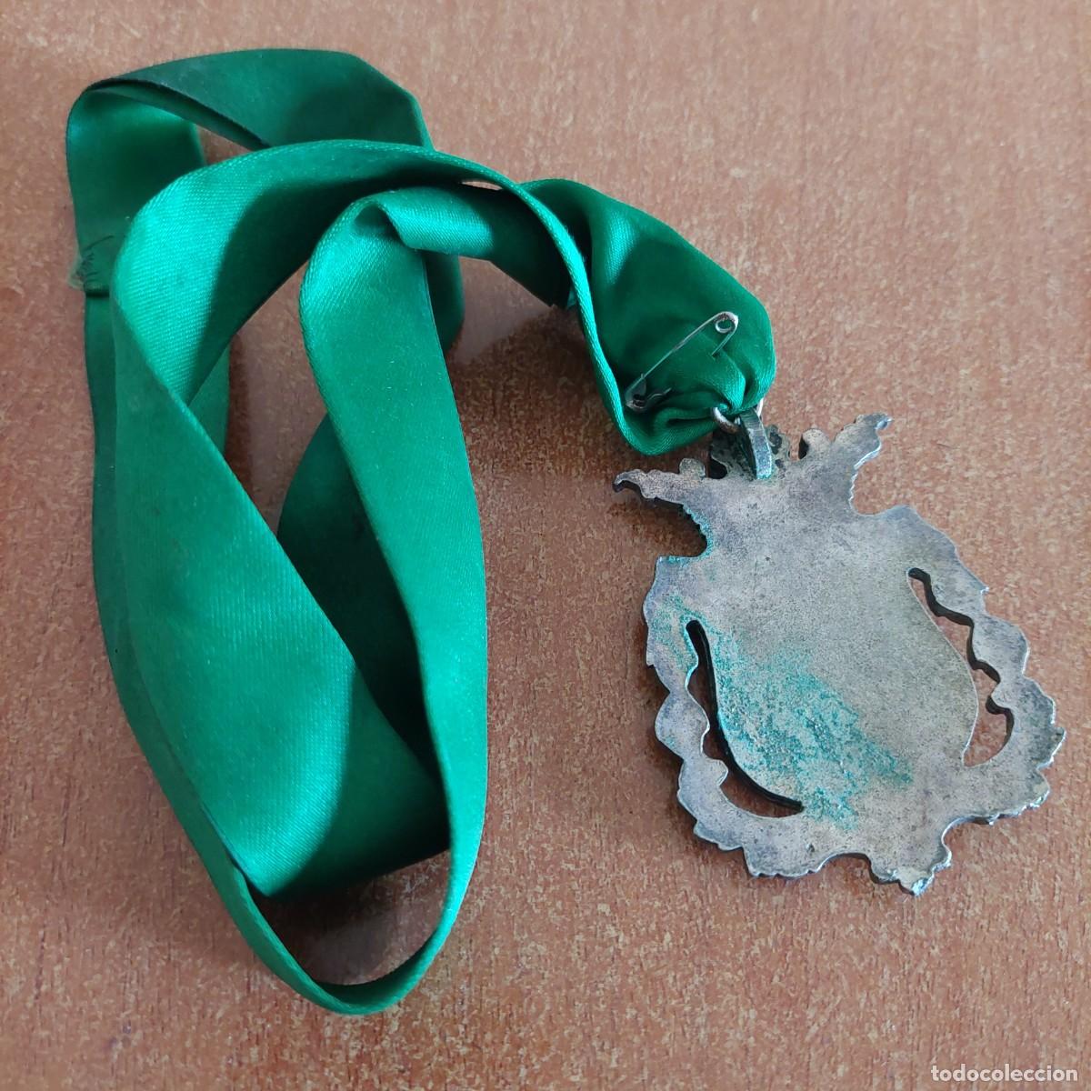 Antig&uuml;edades: Antiguo medalla Virgen del Rocio - Foto 2