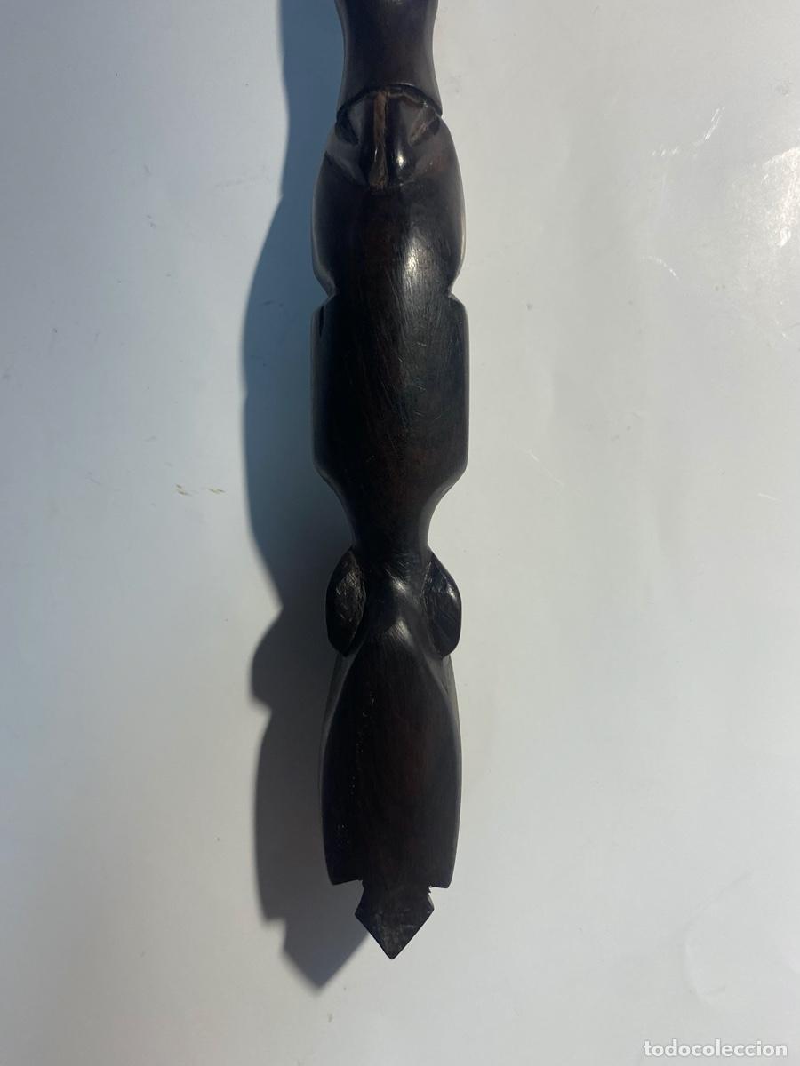 Antig&uuml;edades: Cuchara Tallada en Madera - Foto 4