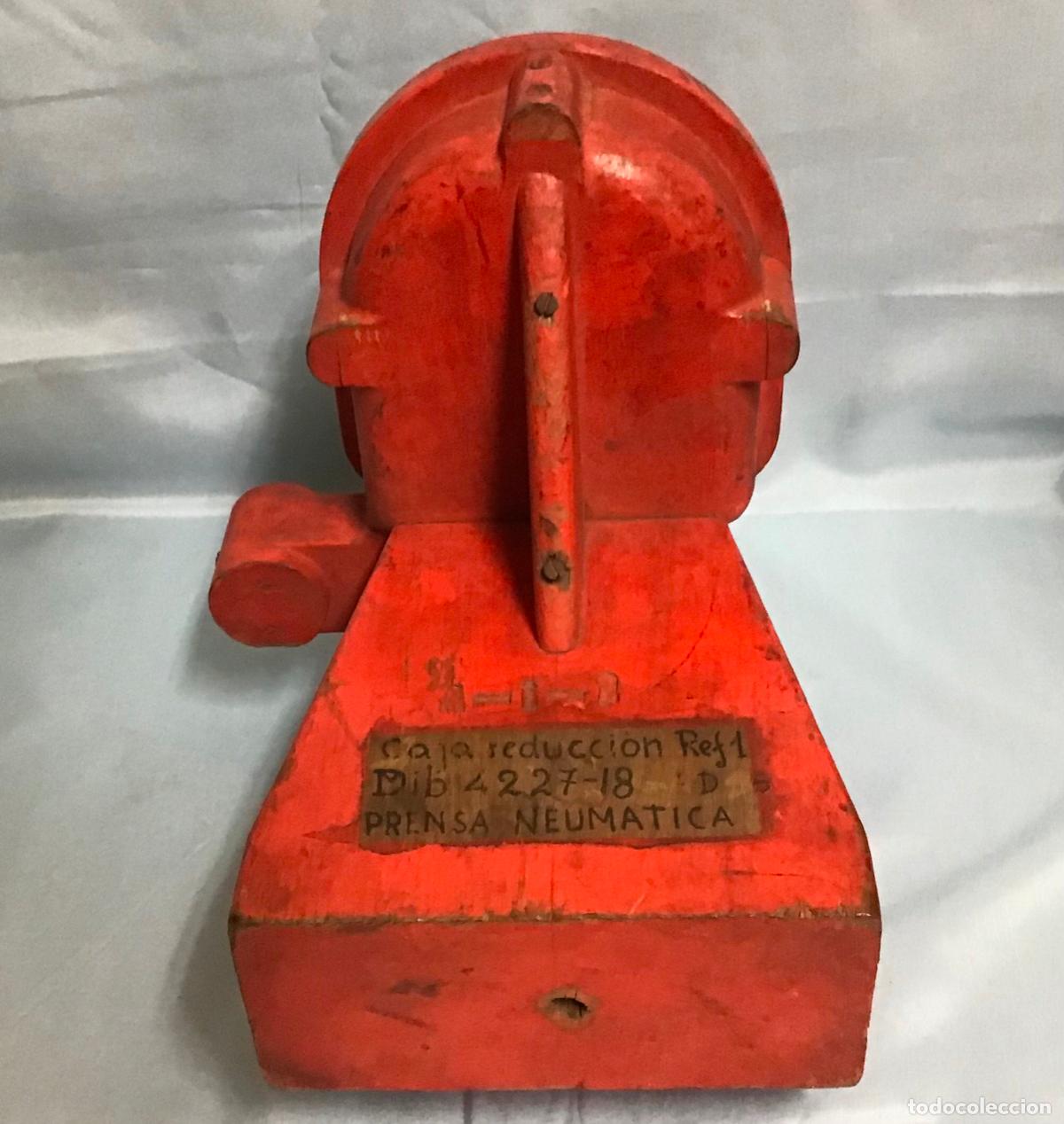 Antig&uuml;edades: ANTIGUO MOLDE DE MADERA PARA FUNDICION - Foto 1