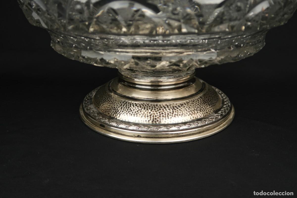Antig&uuml;edades: Antiguo Centro de Mesa de Plata y Cristal Tallado - Foto 4