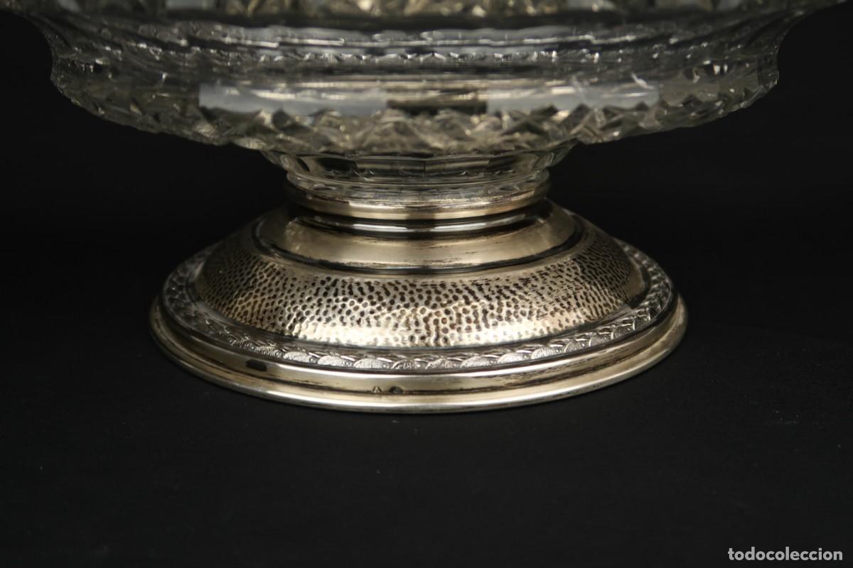 Antig&uuml;edades: Antiguo Centro de Mesa de Plata y Cristal Tallado - Foto 7